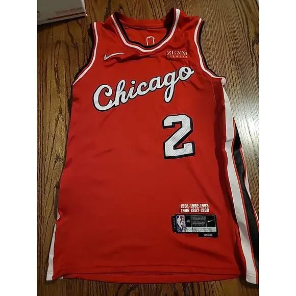 Lonzo Ball Chicago Bulls Jersey Basketball Mens Size Large 48 Adult - Picture 7 of 9